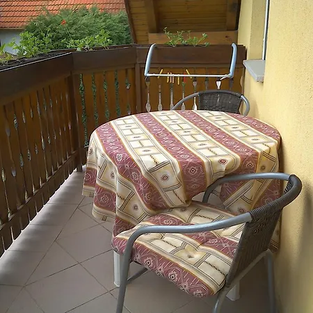 דירה Akacfa Hortenzia *