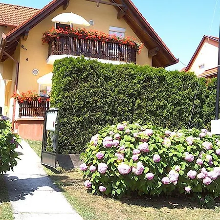 Akacfa Hortenzia דירה זלקרוס