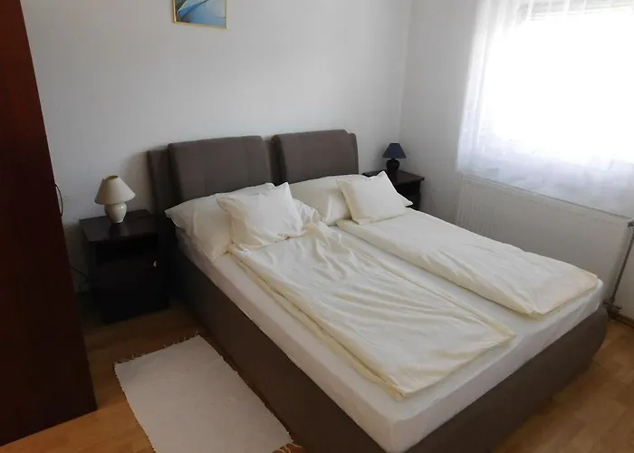 Akácfa Hortenzia Apartman
